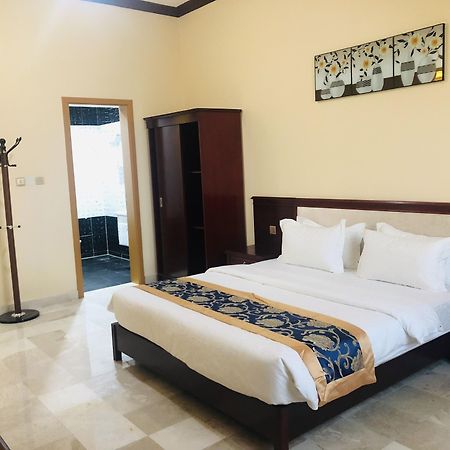 Farah Hotel Apartment Mascate Esterno foto