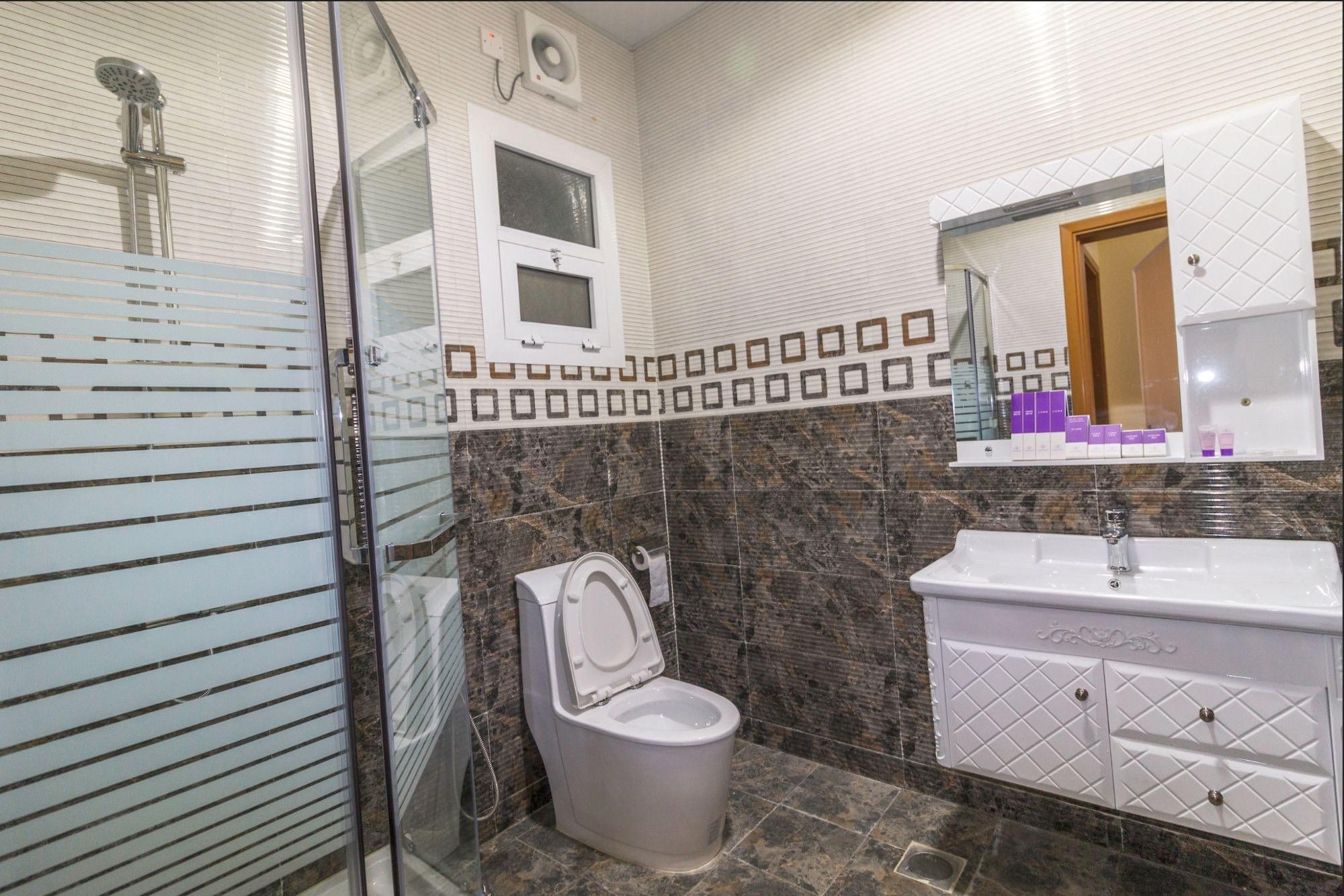 Farah Hotel Apartment Mascate Esterno foto