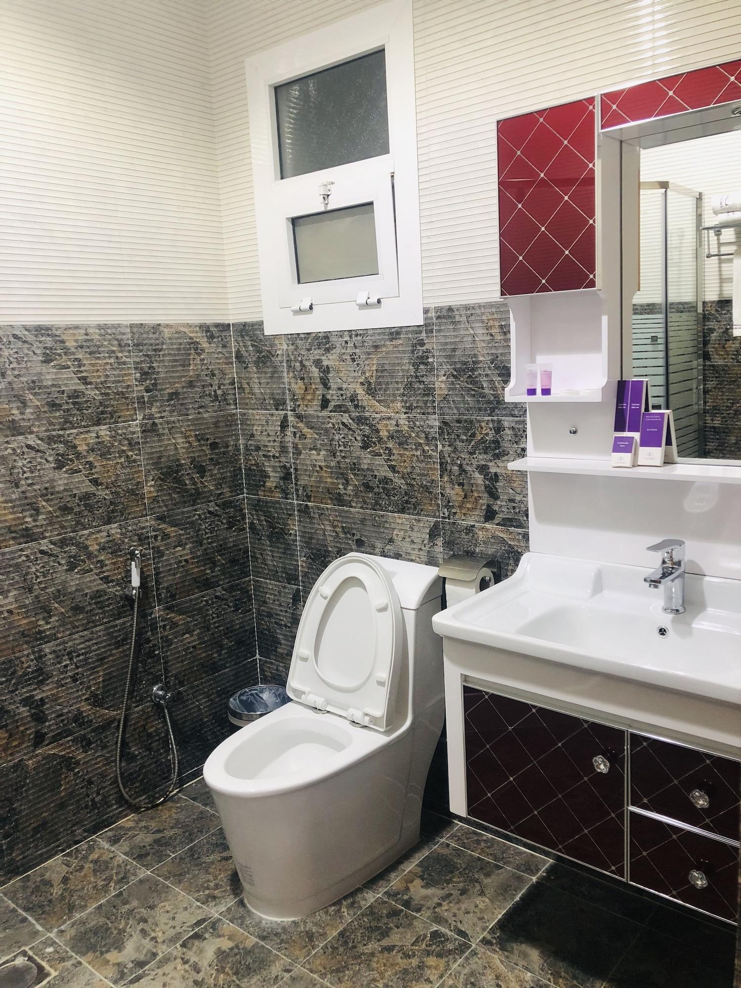 Farah Hotel Apartment Mascate Esterno foto