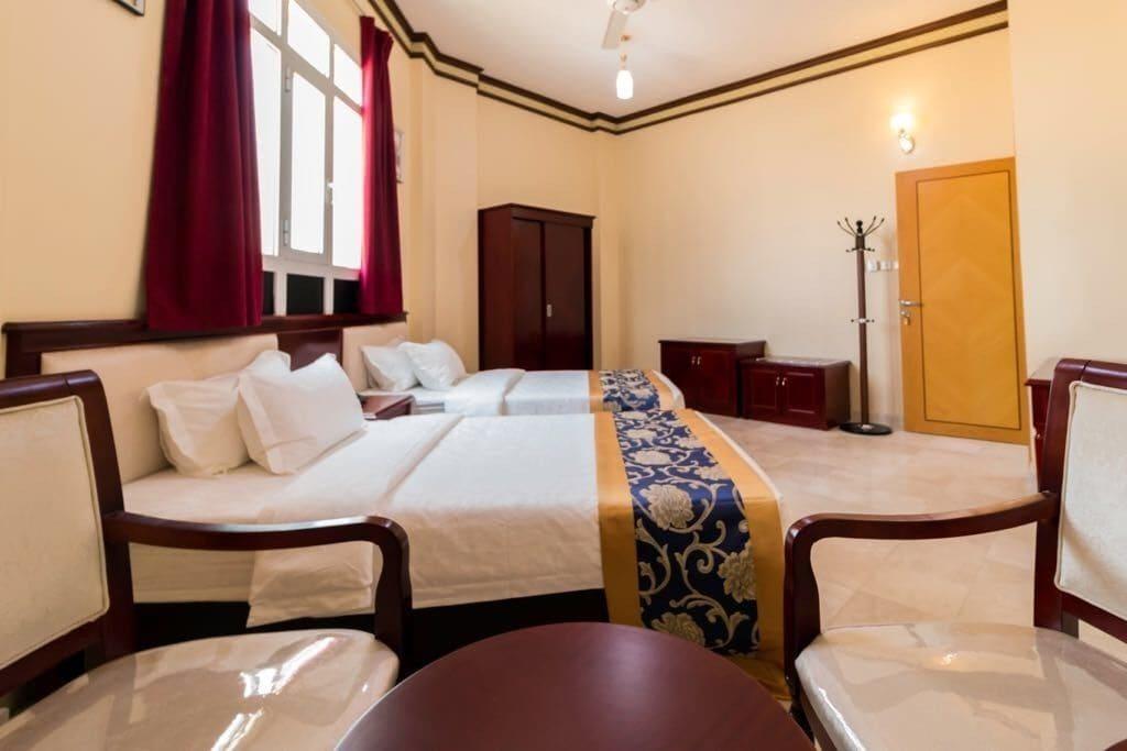 Farah Hotel Apartment Mascate Esterno foto