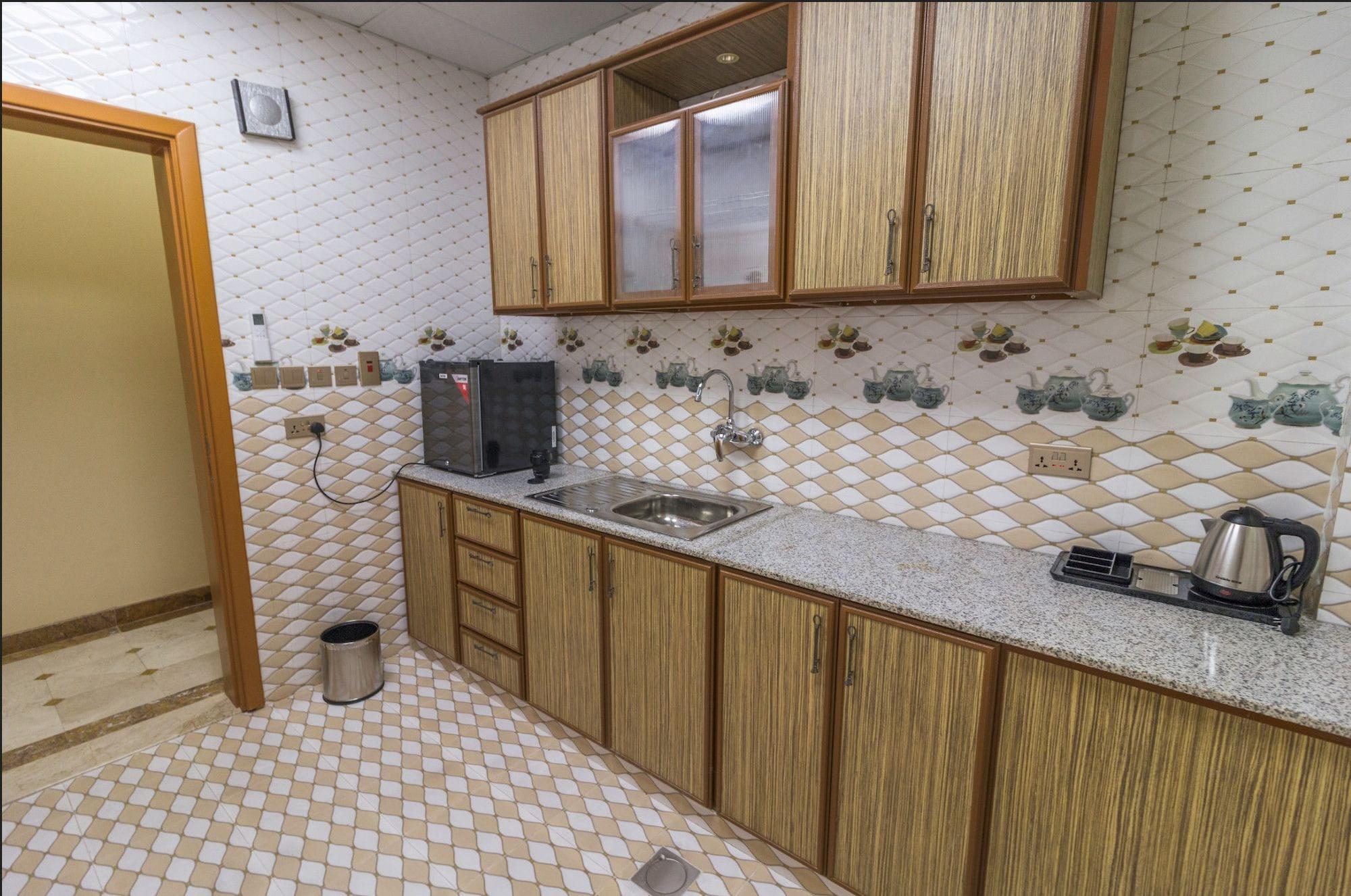 Farah Hotel Apartment Mascate Esterno foto